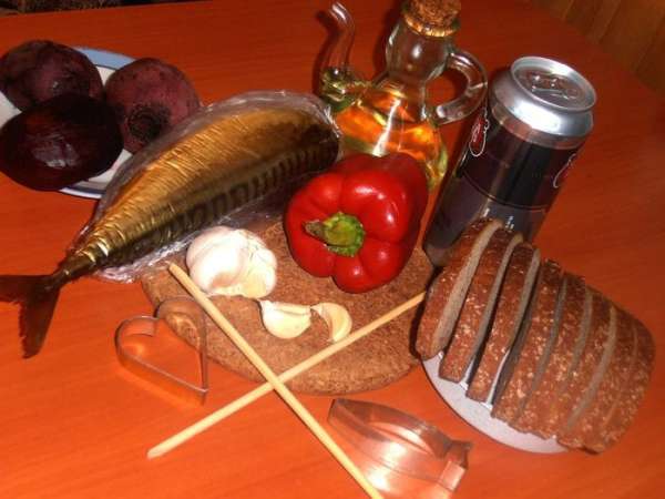 Продукты(свеклу можно отварить накануне,перец можно заменить свежим огурцом!))