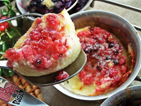 Здесь с кислинкой брусники, кто любит!