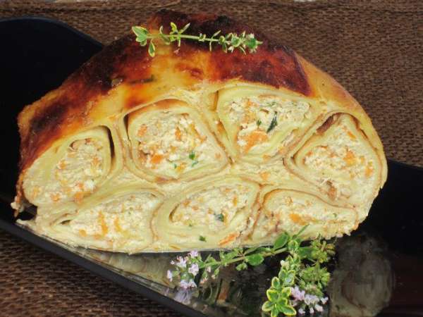 И ещё одно блюдо,которое я готовила на выходных... КУРИЦА, ФАРШИРОВАННАЯ БЛИНАМИ от Надежды http://www.edimdoma.ru/retsepty/54393-kuritsa-farshirovannaya-blinami-moy-variant Очень праздничное и вкусное... начинка просто восхитительная... рекомендую!!! Надежда, ещё раз огромное спасибо за рецепт !!!! И ещё одно блюдо,которое я готовила на выходных... КУРИЦА, ФАРШИРОВАННАЯ БЛИНАМИ от Надежды http://www.edimdoma.ru/retsepty/54393-kuritsa-farshirovannaya-blinami-moy-variant Очень праздничное и вкусное... начинка просто восхитительная... рекомендую!!! Надежда, ещё раз огромное спасибо за рецепт !!!!