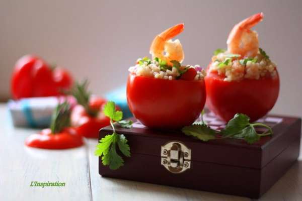 Легкий салат с булгуром и креветками