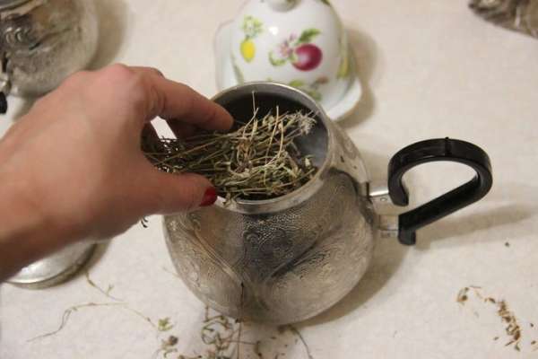 Добавляем чабрец. Добавляем чабрец.