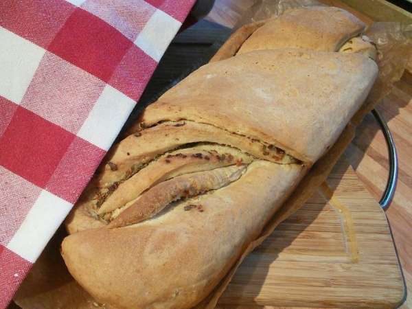 А вот очень вкусный чесночный хлеб с шалфеем, ароматный хлебушек от Елены http://www.edimdoma.ru/retsepty/71656-chesnochnyy-hleb-s-shalfeem Рекомендую! А вот очень вкусный чесночный хлеб с шалфеем, ароматный хлебушек от Елены http://www.edimdoma.ru/retsepty/71656-chesnochnyy-hleb-s-shalfeem Рекомендую!