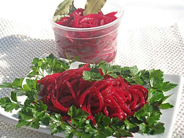 Чем дольше она стоит, тем вкуснее. Чем дольше она стоит, тем вкуснее.
