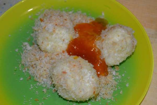 Подаю с повидлом или сметаной по вкусу. Подаю с повидлом или сметаной по вкусу.