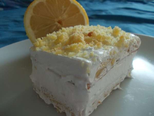 И лимонное пирожное от Ниночки(Nin@ G.Lov.)(((www.edimdoma.ru/retsepty/57729-limonnoe-pirozhnoe)))Очень воздушное,нежное и с лимонным вкусом!!! И лимонное пирожное от Ниночки(Nin@ G.Lov.)(((www.edimdoma.ru/retsepty/57729-limonnoe-pirozhnoe)))Очень воздушное,нежное и с лимонным вкусом!!!