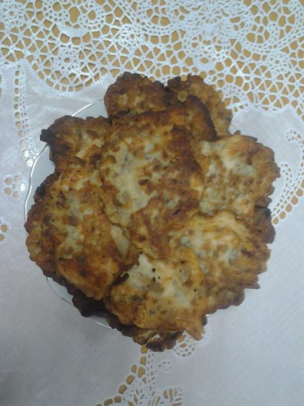 Получаются сочненькие и вкусненькие.
Приятного аппетита!!!! Получаются сочненькие и вкусненькие.
Приятного аппетита!!!!