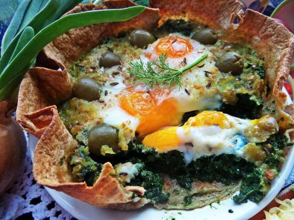 Ну ещё подразнюсь) Это так вкусно! Про тортилью и говорить много не надо - хрустящая!