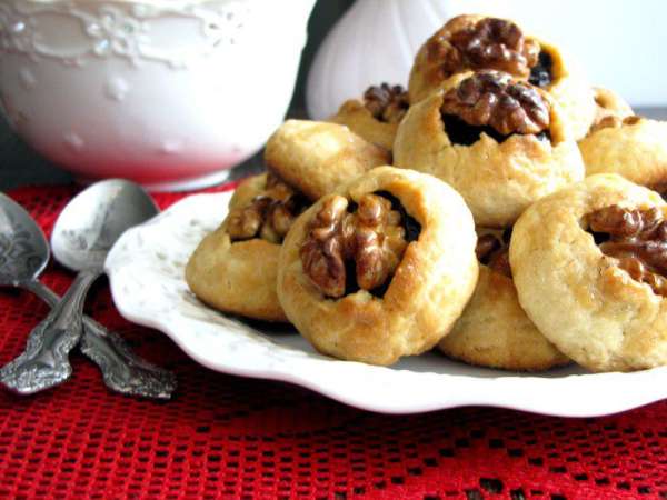 Выложить на блюдо и подавать к чаю. Очень вкусно! Выложить на блюдо и подавать к чаю. Очень вкусно!