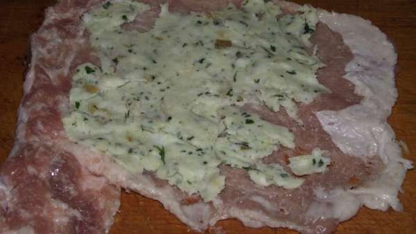 На мясо намазать сало