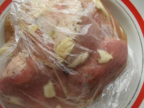 Закрыть пакет и поставить мариноваться на 2 часа в холодильник. Закрыть пакет и поставить мариноваться на 2 часа в холодильник.