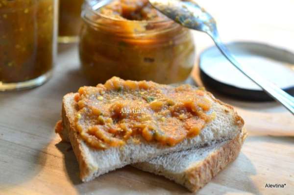 Угощаемся с хлебушком. Вкусно и достаточно пряно. Угощаемся с хлебушком. Вкусно и достаточно пряно.