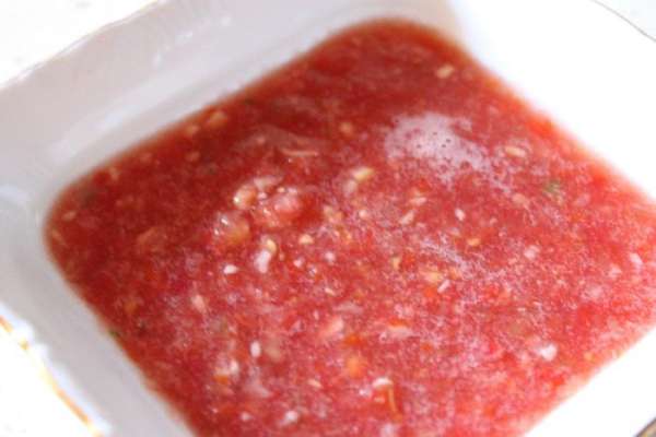 Очень вкусно с аджикой от Натали М, очень рекомендую http://www.edimdoma.ru/retsepty/68212-domashnyaya-adzhika