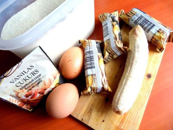 Продукты...Сырочки у меня были в шоколадной глазури.