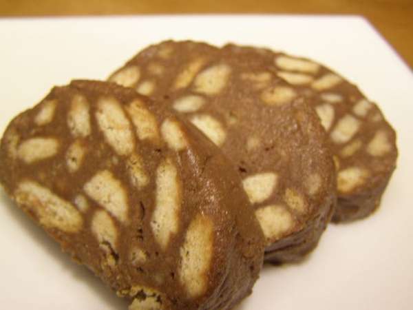 Нарезать порционными кусочками, заварить чай и наслаждаться!!!