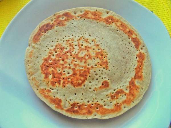 Жарить с двух сторон, снизу они дырчатые! Жарить с двух сторон, снизу они дырчатые!