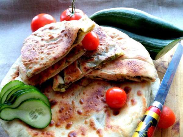 Сразу подавать..., пока горячие - самые вкусные))) Сразу подавать..., пока горячие - самые вкусные)))
