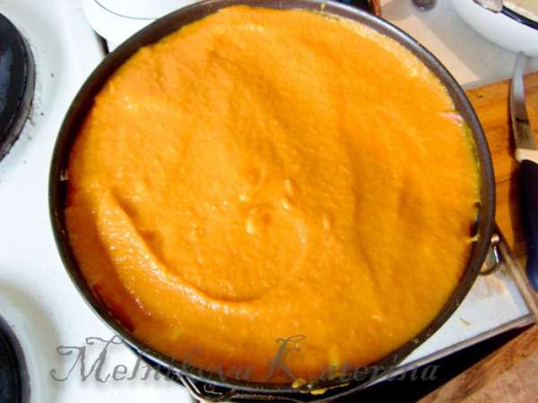 Подавать охлажденной (она так намного вкуснее и легко режется на кусочки). Приятного аппетита! Подавать охлажденной (она так намного вкуснее и легко режется на кусочки). Приятного аппетита!
