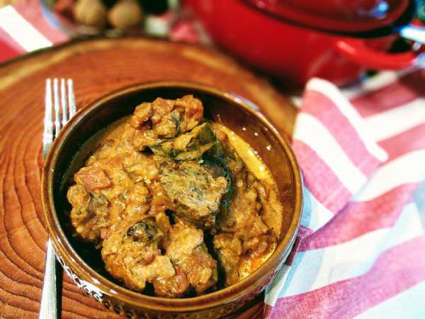 К рагу подойдет любой гарнир на ваш вкус. Приятного! 