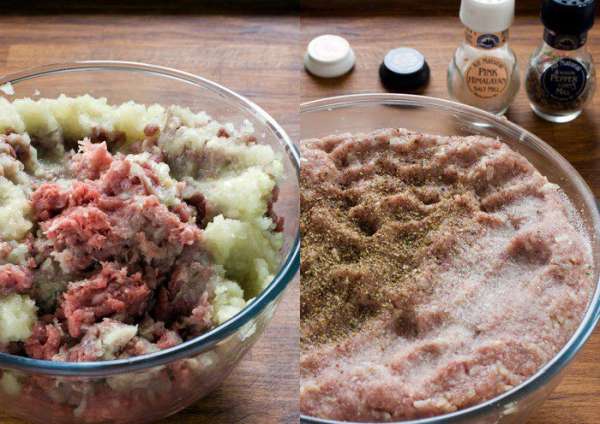 Готовим сами или покупаем мясной фарш. Можно свино-говяжий, можно курино-говяжий, это зависит от ваших предпочтений. В фарш добавляем соль, яйцо, пропущенный через чесночницу чеснок, мелко порезанный лук (или пропущенный вместе с фаршем на мясорубке), мелко порубленую зелень (по желанию), отварный рис. Солим, перчим, тщательно перемешиваем и оставляем готовый фарш в холодильнике, хотя бы минут на 15.
