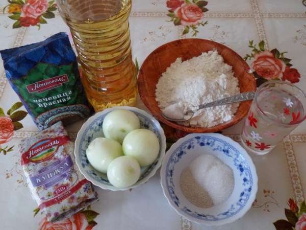Подготавливаем продукты.