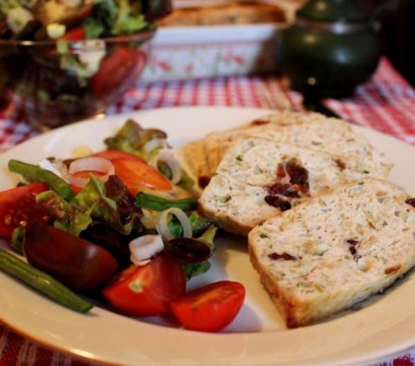Митлоф из курицы с клюквой