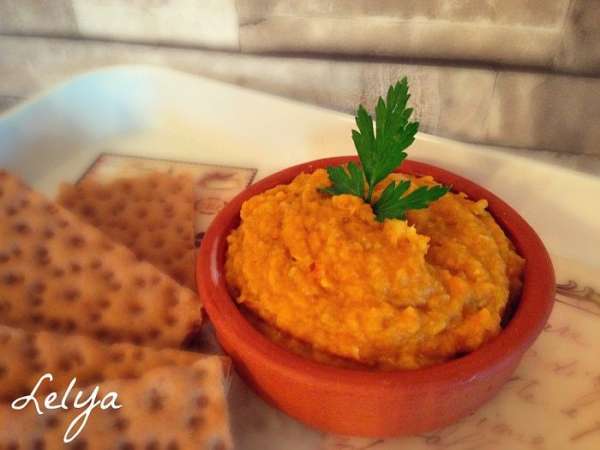 Использовать такую икру можно  не только в качестве закуски, но и как гарнир к мясу....
Приятного аппетита!!!!!!!!!!!!!