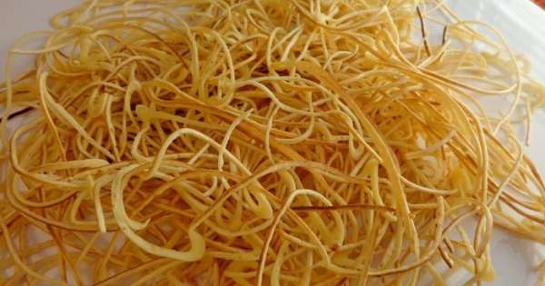 Из половины нормы получается вот столько готовой продукции. Кстати, готовое тесто можно хранить в морозилке. Из половины нормы получается вот столько готовой продукции. Кстати, готовое тесто можно хранить в морозилке.