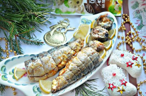 Нарежьте на порционные кусочки. Нарежьте на порционные кусочки.