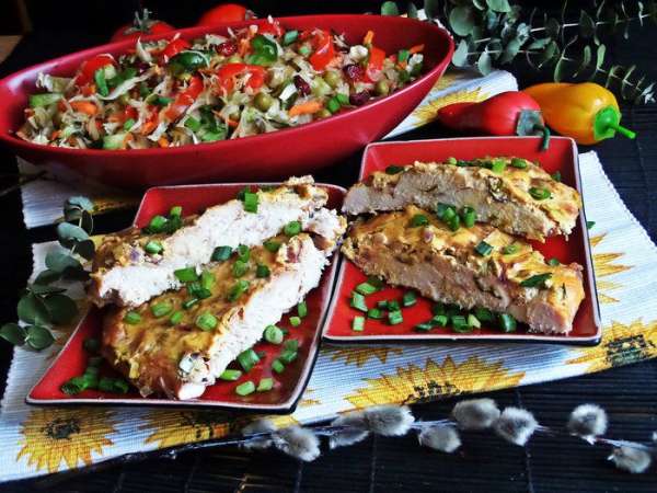 Кстати, филе остается вкусным даже в остывшем виде. Сметана схватывается и легко кусочки упаковываются, берем с собой на природу или на работу. Кстати, филе остается вкусным даже в остывшем виде. Сметана схватывается и легко кусочки упаковываются, берем с собой на природу или на работу.