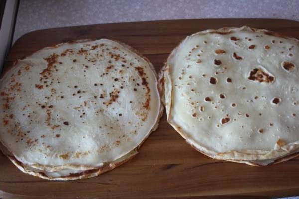 и накрываем блинами