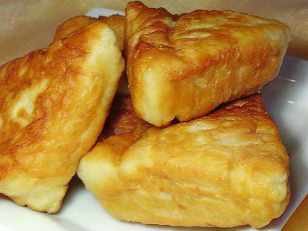 Пирожки получаются ооочень пышными, нежными, ароматными и вкусными. Пирожки получаются ооочень пышными, нежными, ароматными и вкусными.
