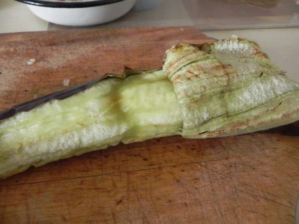 Очистите от кожицы. Очистите от кожицы.