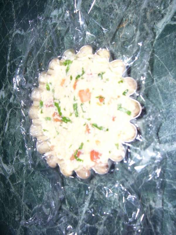 Затем сырной массы. Затем сырной массы.