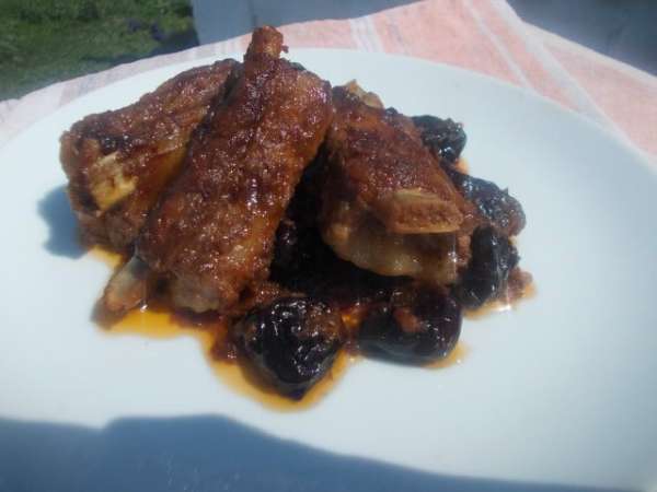 Выкладываем на тарелку и наслаждаемся вкусном. Можно подать с гарниром.Приятного аппетита!!!!