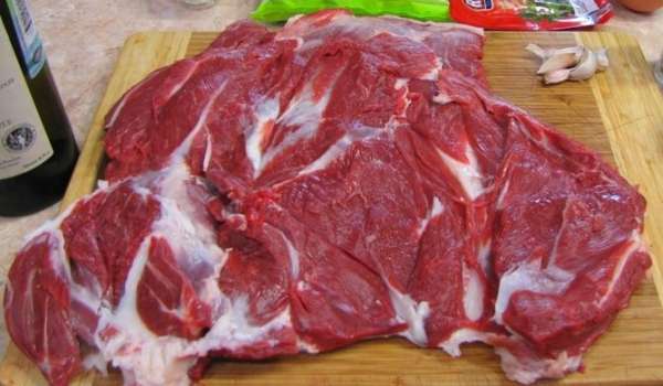 Важно
Говядина тушится дольше (с превосходными вкусовыми характеристиками), поэтому картофель надо закладывать где-то через 40 минут, после закипания.
Используйте любимые пряности для мяса.
Если нет возможности готовить в духовке - готовьте на плите, но поверьте, такого же результата вы не добьетесь. Попробуйте все же в духовке.
Количество ингредиентов было выбрано из расчета того, сколько мяса у меня было. Важно
Говядина тушится дольше (с превосходными вкусовыми характеристиками), поэтому картофель надо закладывать где-то через 40 минут, после закипания.
Используйте любимые пряности для мяса.
Если нет возможности готовить в духовке - готовьте на плите, но поверьте, такого же результата вы не добьетесь. Попробуйте все же в духовке.
Количество ингредиентов было выбрано из расчета того, сколько мяса у меня было.