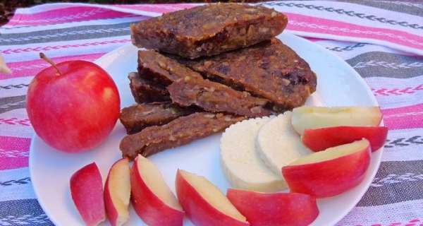 Ждали так долго не зря! Рецепт понравился всем. Очень вкусно было с брынзой - получилась прямо 'сырная тарелка'.
Приятного аппетита и вам! Ждали так долго не зря! Рецепт понравился всем. Очень вкусно было с брынзой - получилась прямо 'сырная тарелка'.
Приятного аппетита и вам!