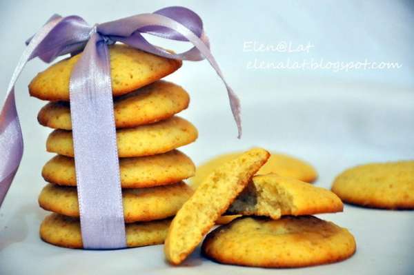 Теперь яблочные печенья http://www.edimdoma.ru/retsepty/47324-yablochnoe-pechenie-nezhnost