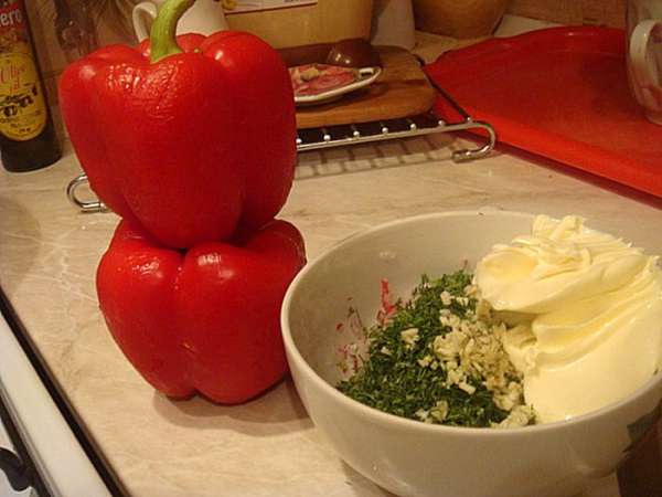 Ингредиенты (на фото уже нарезанная начинка)