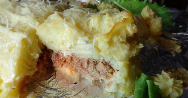Готовое блюдо оформить по вашему вкусу. И наслаждаться!