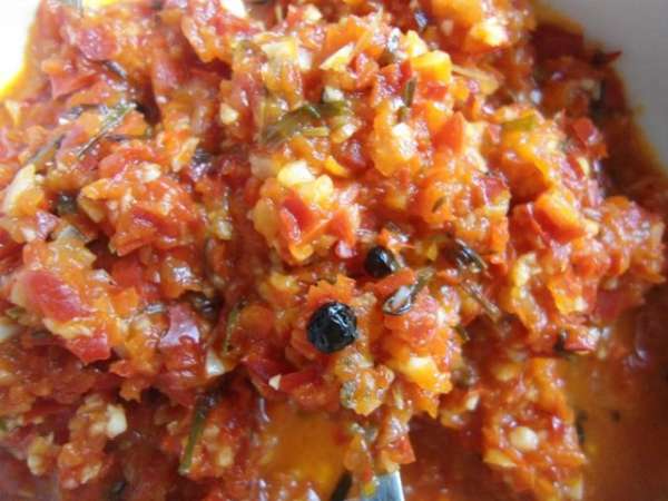 Аджика получилась ядрёной, острой, такой 'мужской' я бы сказала :)
К мясу на гриле будет самое то!!! Аджика получилась ядрёной, острой, такой 'мужской' я бы сказала :)
К мясу на гриле будет самое то!!!