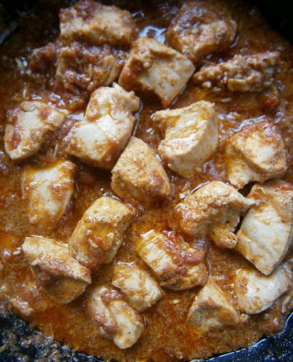 И готовить на небольшом огне до готовности мяса ~ 20 минут. И готовить на небольшом огне до готовности мяса ~ 20 минут.