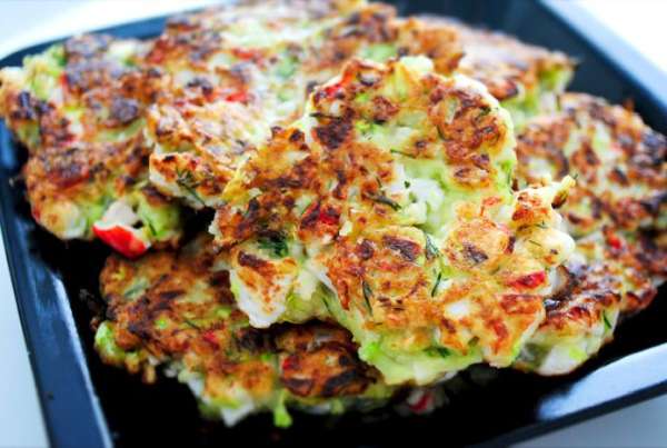 Подавать можно со сметаной или очень вкусно с сырным соусом! Приятного аппетита! Подавать можно со сметаной или очень вкусно с сырным соусом! Приятного аппетита!