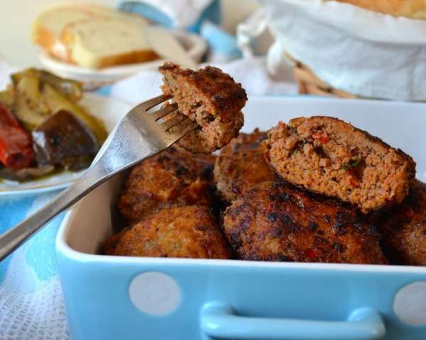 Подавать сразу же, горячими... с вашим любимым гарниром! )))
Buon appetito!!! Подавать сразу же, горячими... с вашим любимым гарниром! )))
Buon appetito!!!