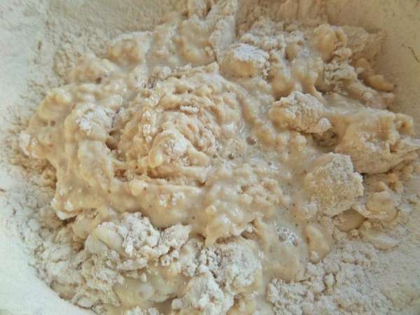 Замесить тесто. Замесить тесто.